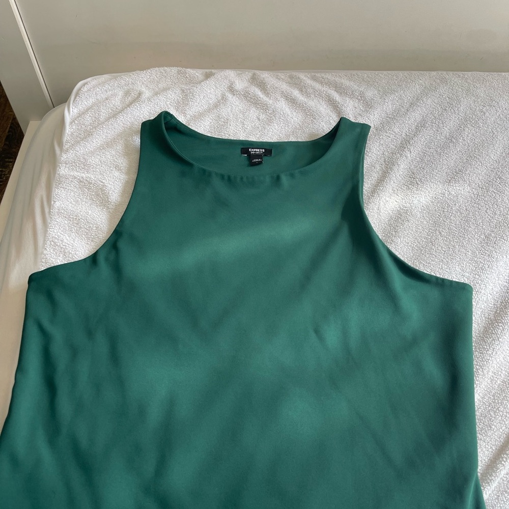 Express body contour high neck tank L